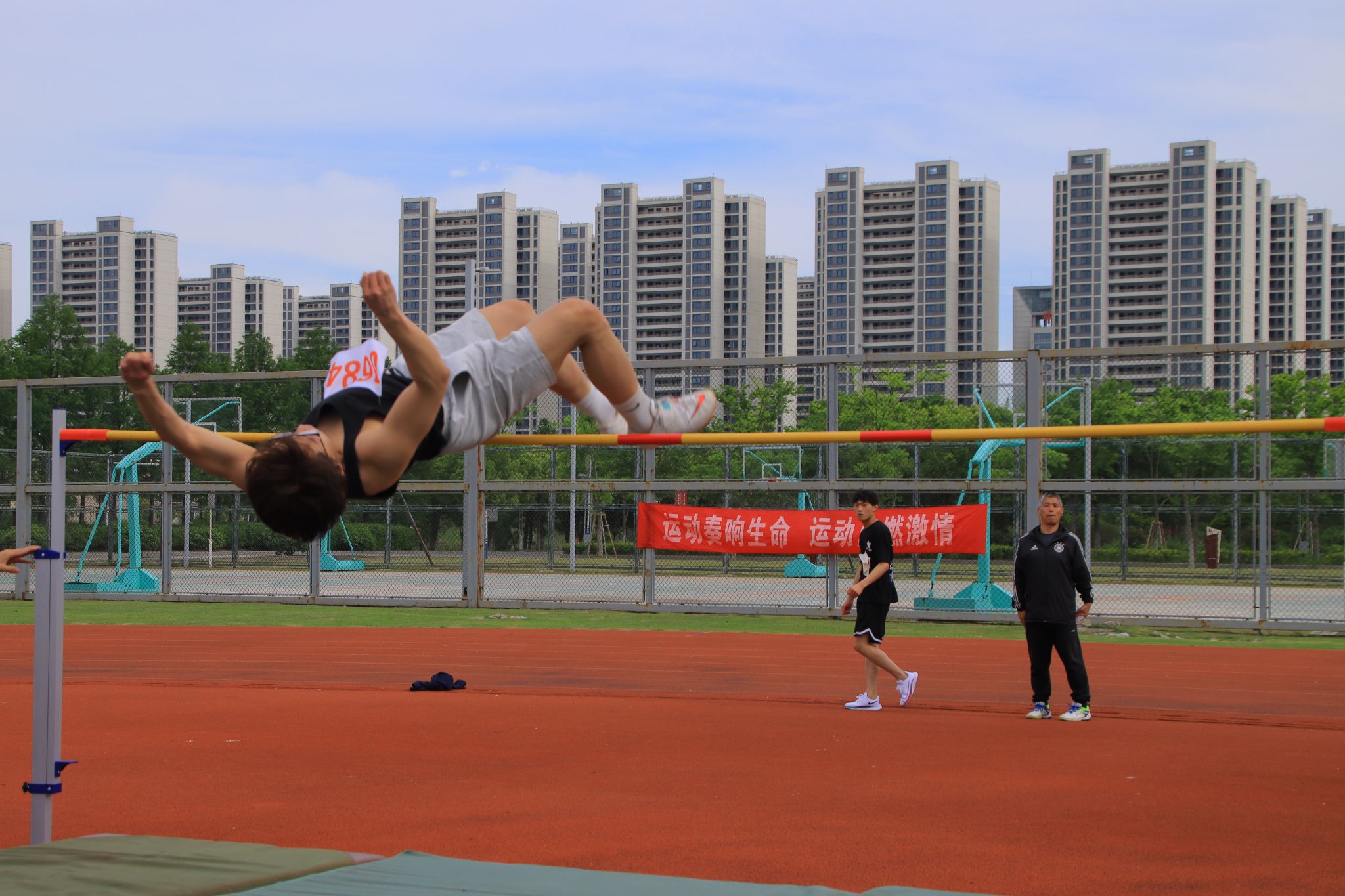 (体育部 韩大帅/图文 韩大帅/推荐 顾晓梅,吴春成/审核)在闭幕式上,校